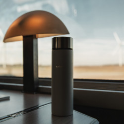 Thermos de poche Hario - 140 ml Lifestyle