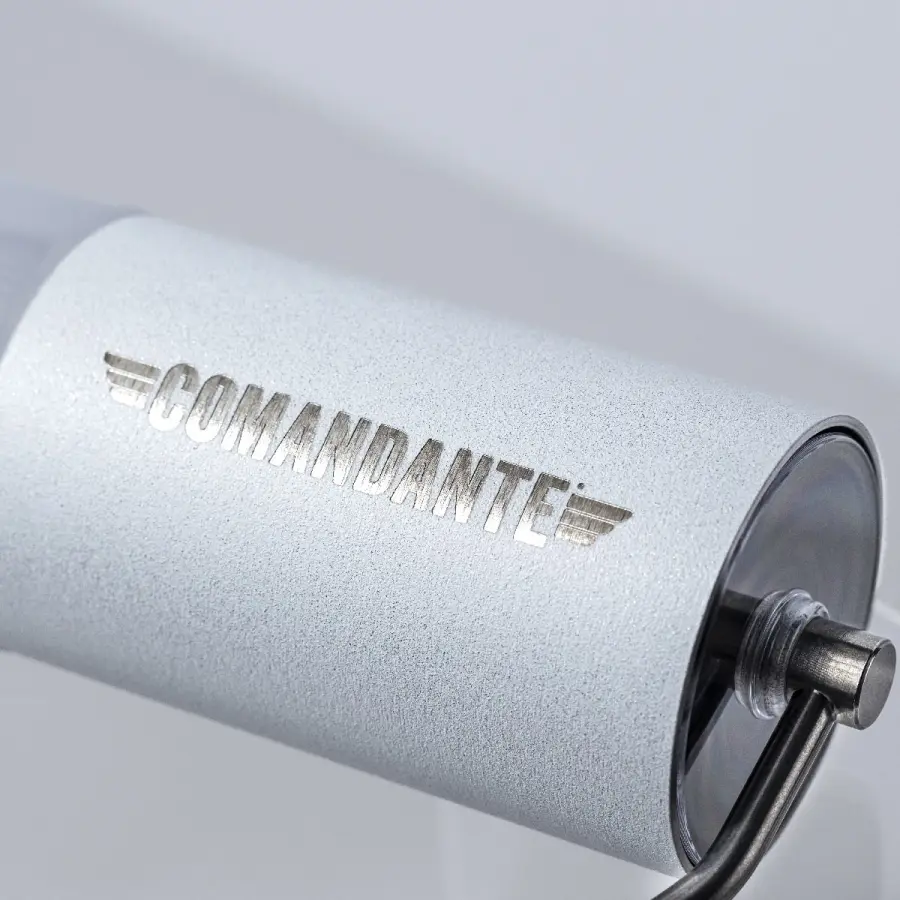 Comandante Nitro Blade C40 MK4 Grinder - Snow White