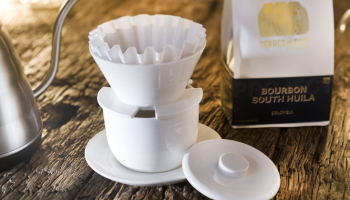 Nouveauté ! Set de filtration en Céramique April Patrik Rolf x Serax